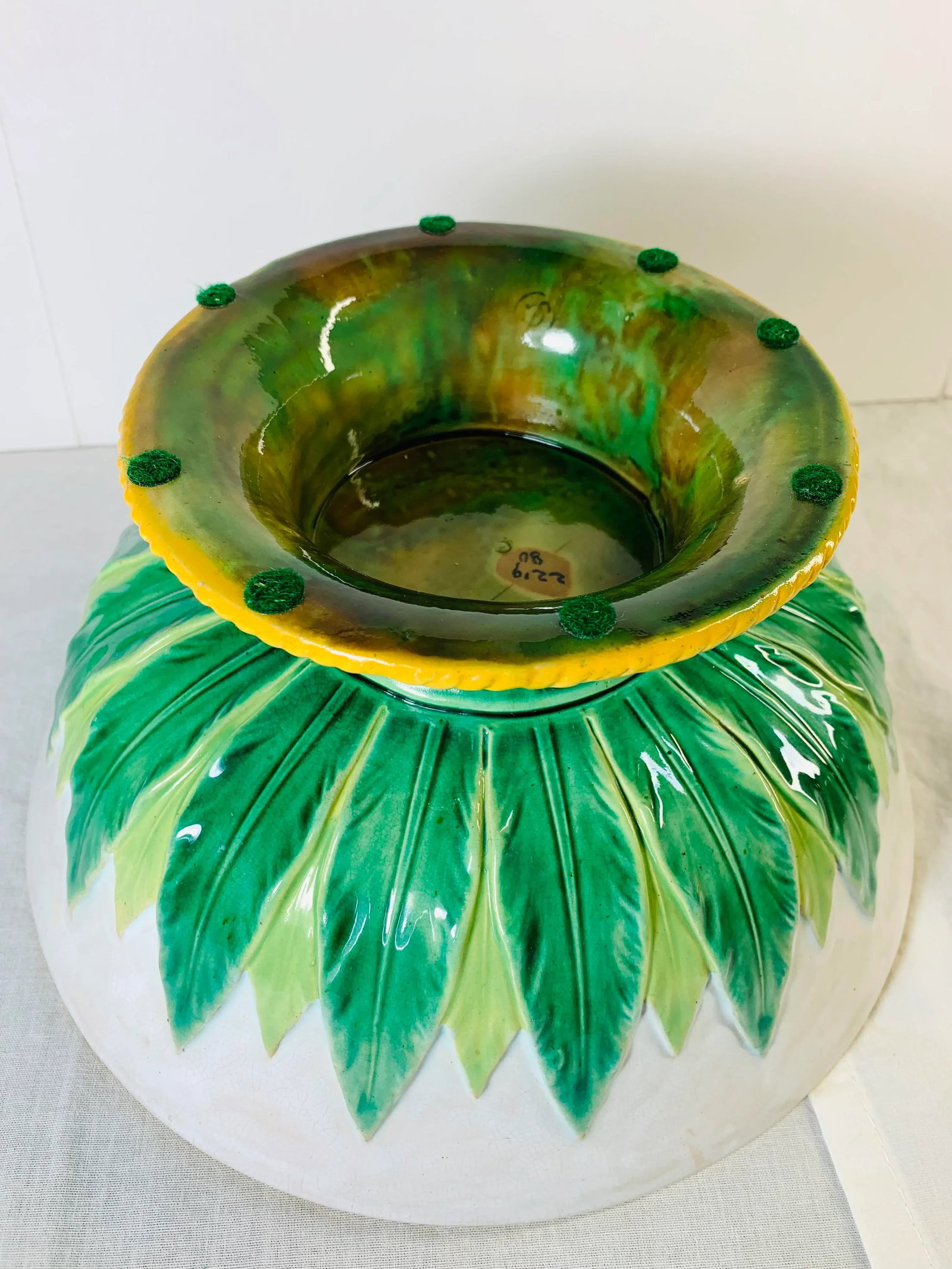 Early 19th Century Large White and Turquoise Blue Majolica Bowl With "Acanthus" Leaf Accents by Geor - 11