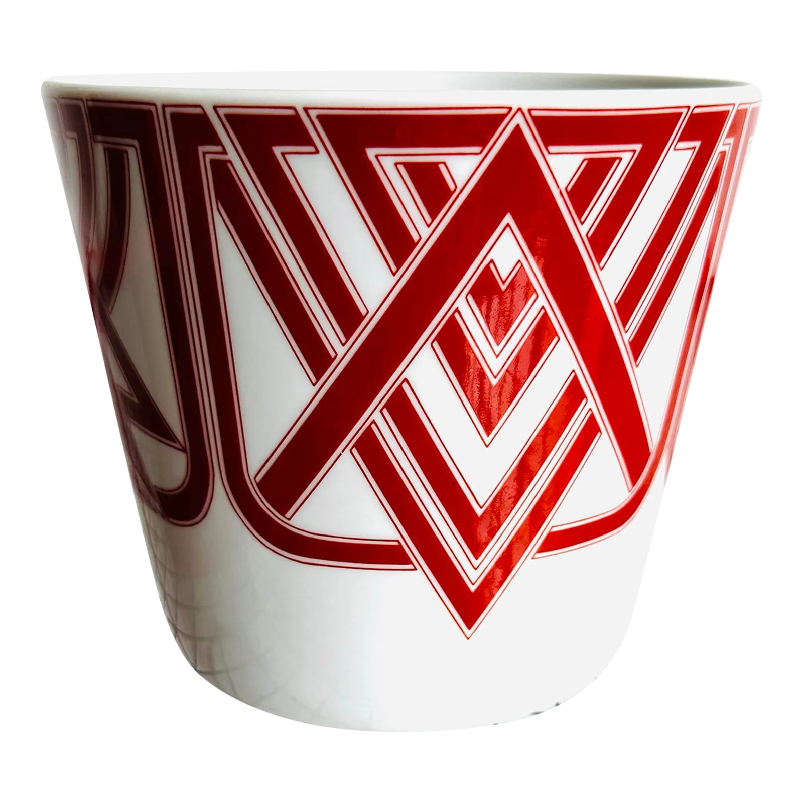 Fitz and Floyd Ritz Pattern Ceramic Planter or Cachepot in Red and White: Vintage Fitz and Floyd white ceramic planter or cachepot with a red geometric design. Called the ritz pattern for its art deco style design. In great condition with no chips or cracks. Condition: