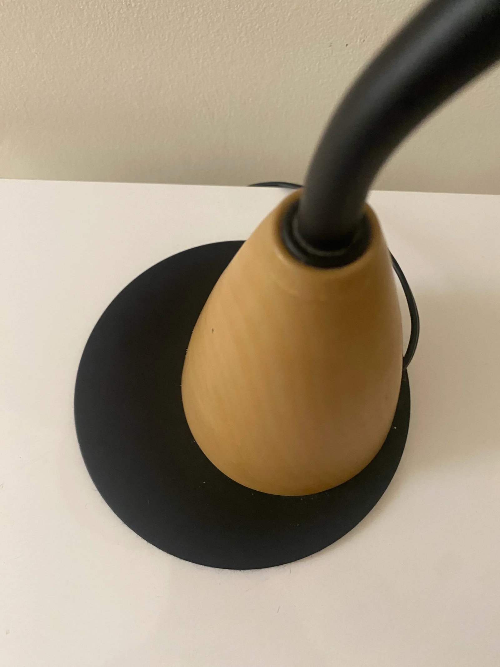 Vintage 1990s Postmodern Memphis Wood Metal Desk Lamp - 4