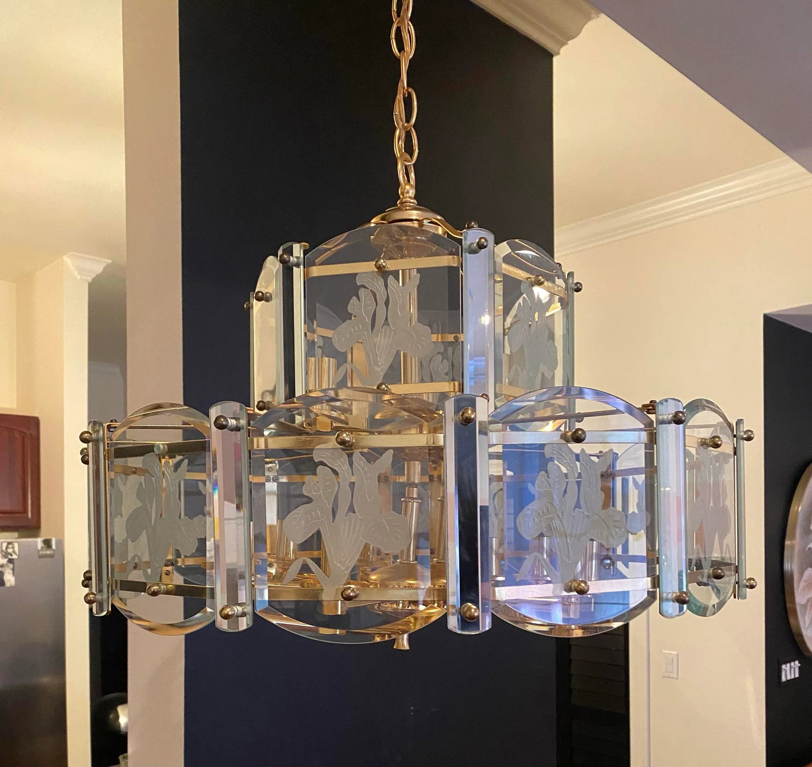 1980s Art Deco Fredrick Ramond Style Glass Etched Lilies Chandelier Fixture - 5