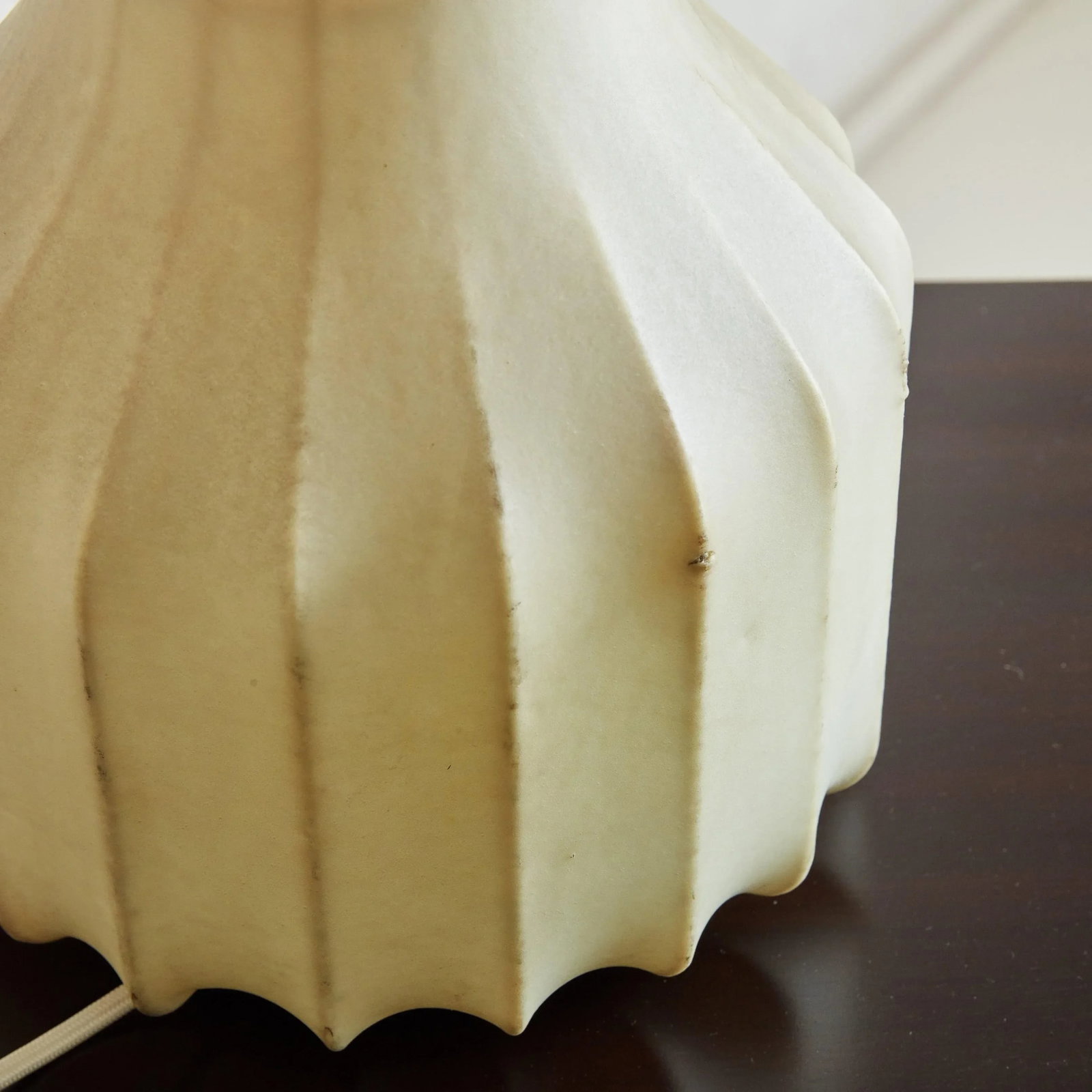Large 'Gatto' Cocoon Table Lamp by Achille & Pier Giacomo Castiglioni for Flos - 2