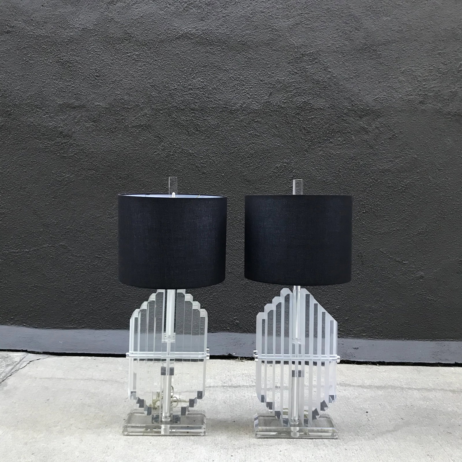 Les Prismatiques Lucite Diamond Block Lamps - a Pair - 3