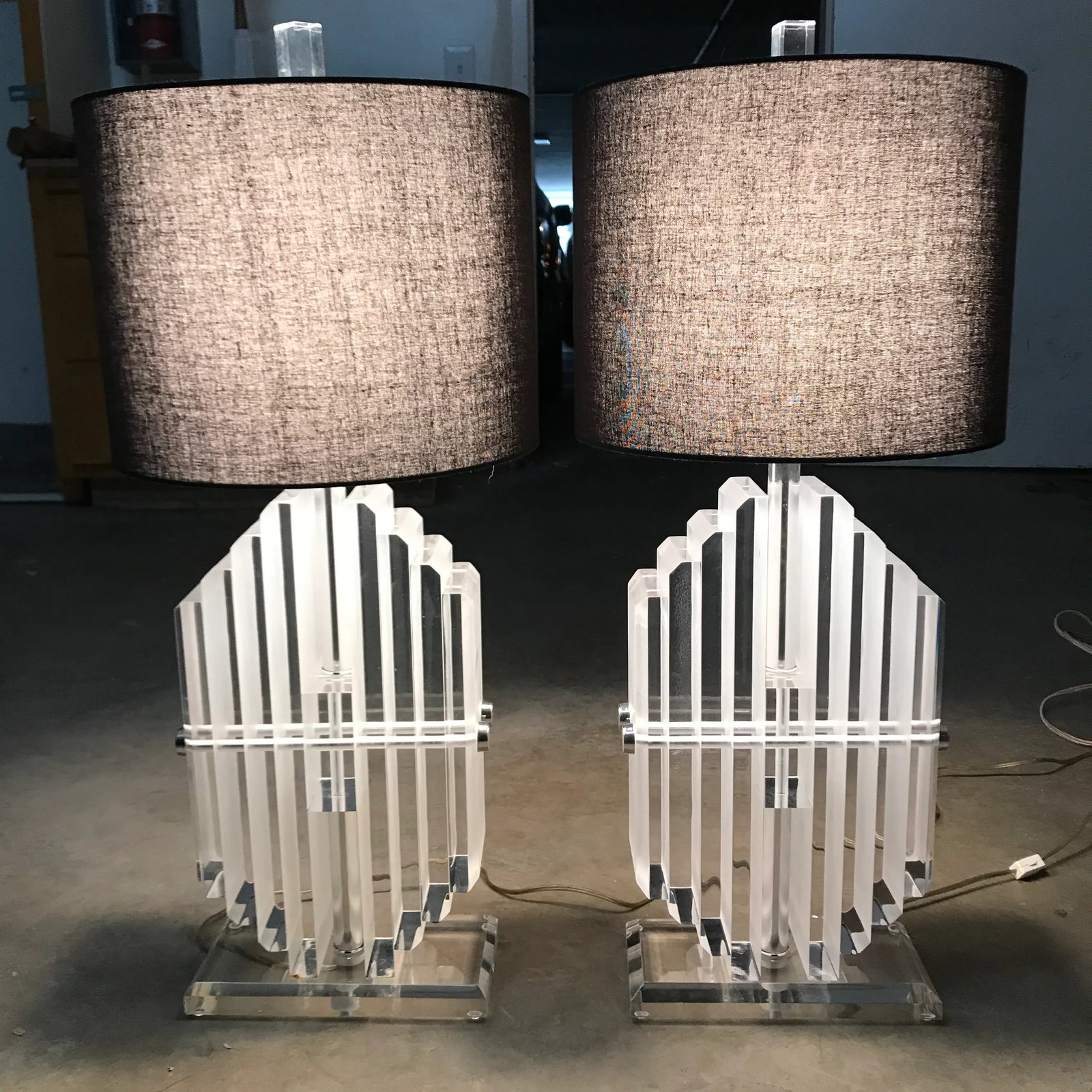 Les Prismatiques Lucite Diamond Block Lamps - a Pair - 9