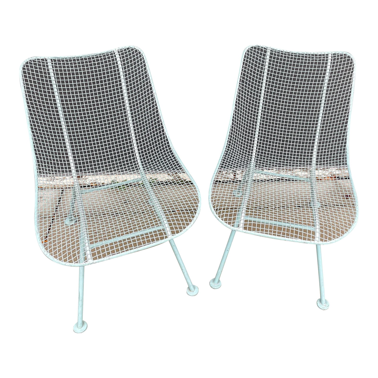 Mid-Century Modern Woodard Sculptura Style Mesh Dining Chairs - Set of 2: These stunning original green Woodard Sculptura mesh side dining chairs. These are in beautiful condition... always been inside!! No rust!!!! All welds are perfect! Mint green.... Just beautiful
