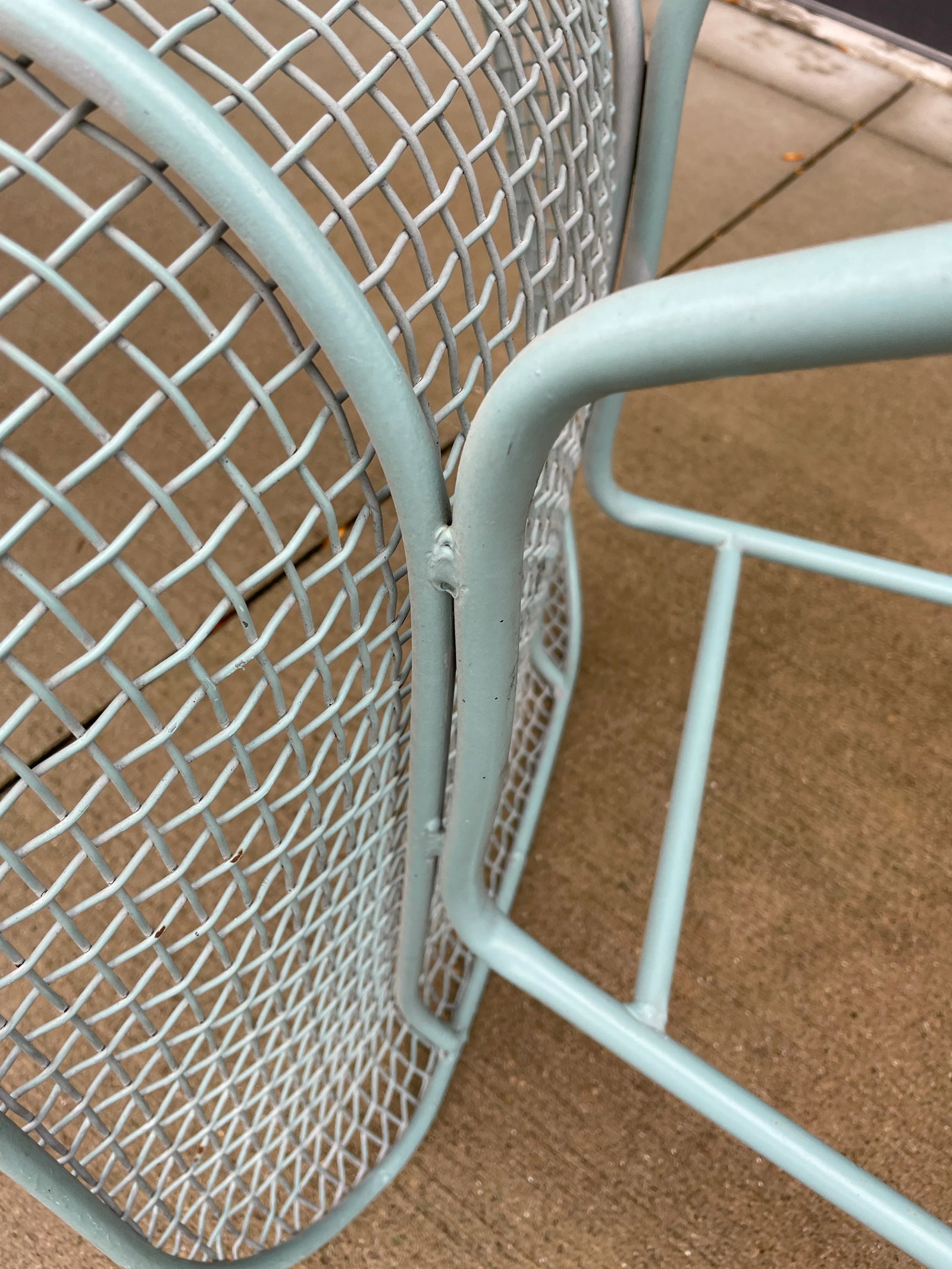 Mid-Century Modern Woodard Sculptura Style Mesh Dining Chairs - Set of 2 - 5