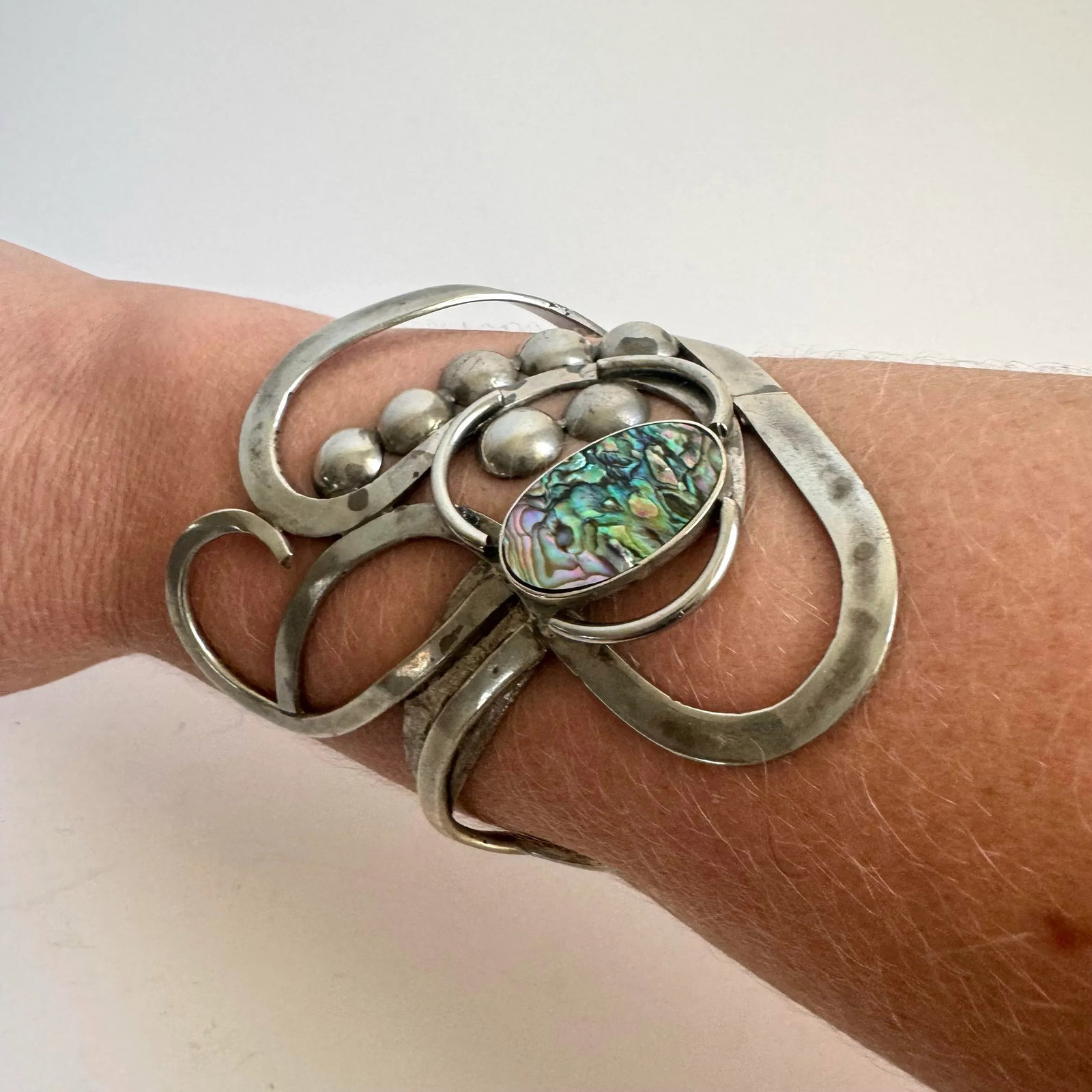 Vintage Abalone Shell Bracelet Artisan Freeform Silver Large Cuff MCM Modernist - 11