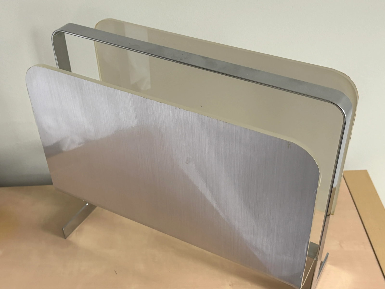 1970s Lucite and Chrome Magazine Holder Attributed to Milo Baughman - 2