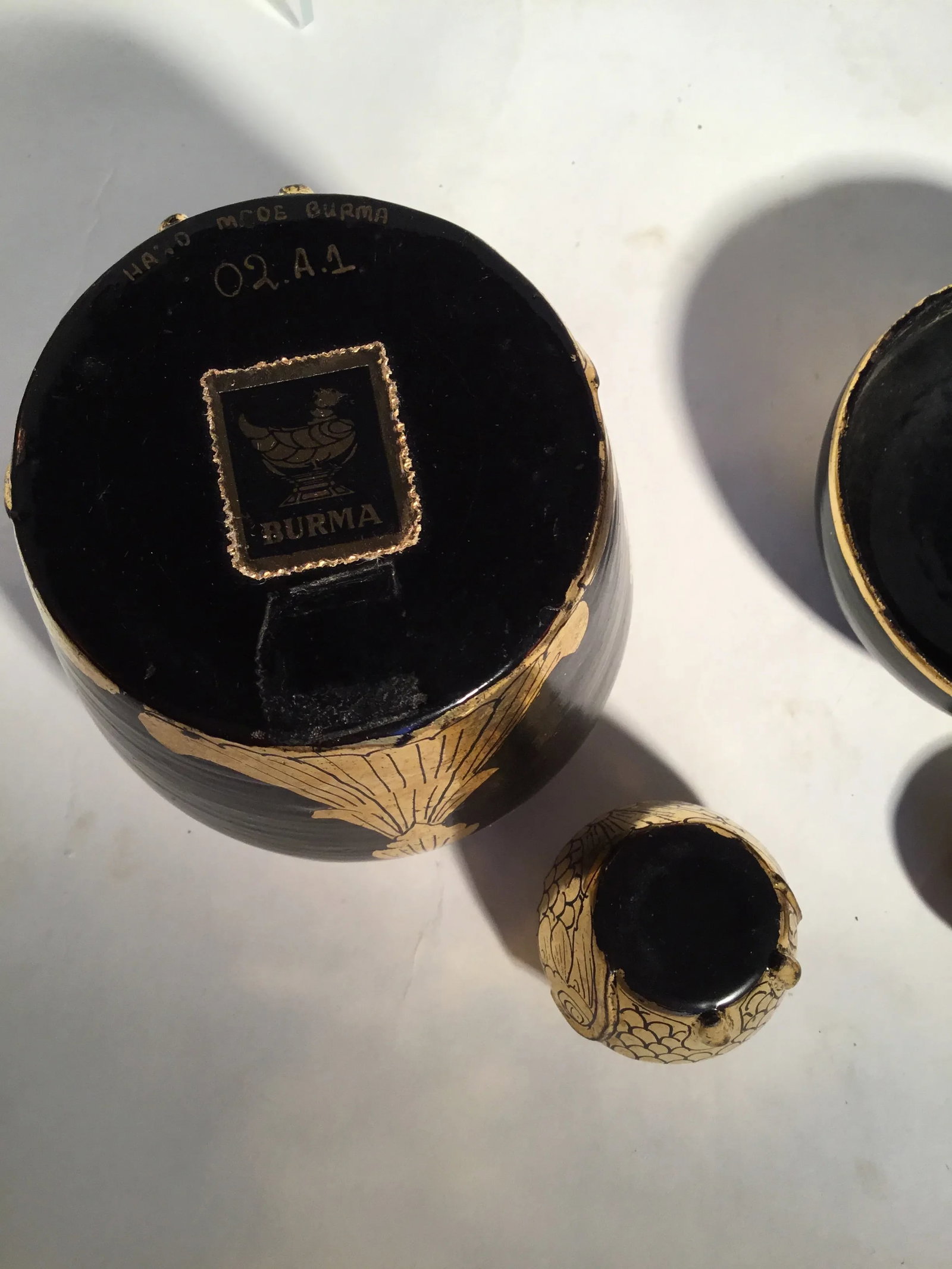 Vintage Burmese Laquer Owl Boxes - a Pair - 11