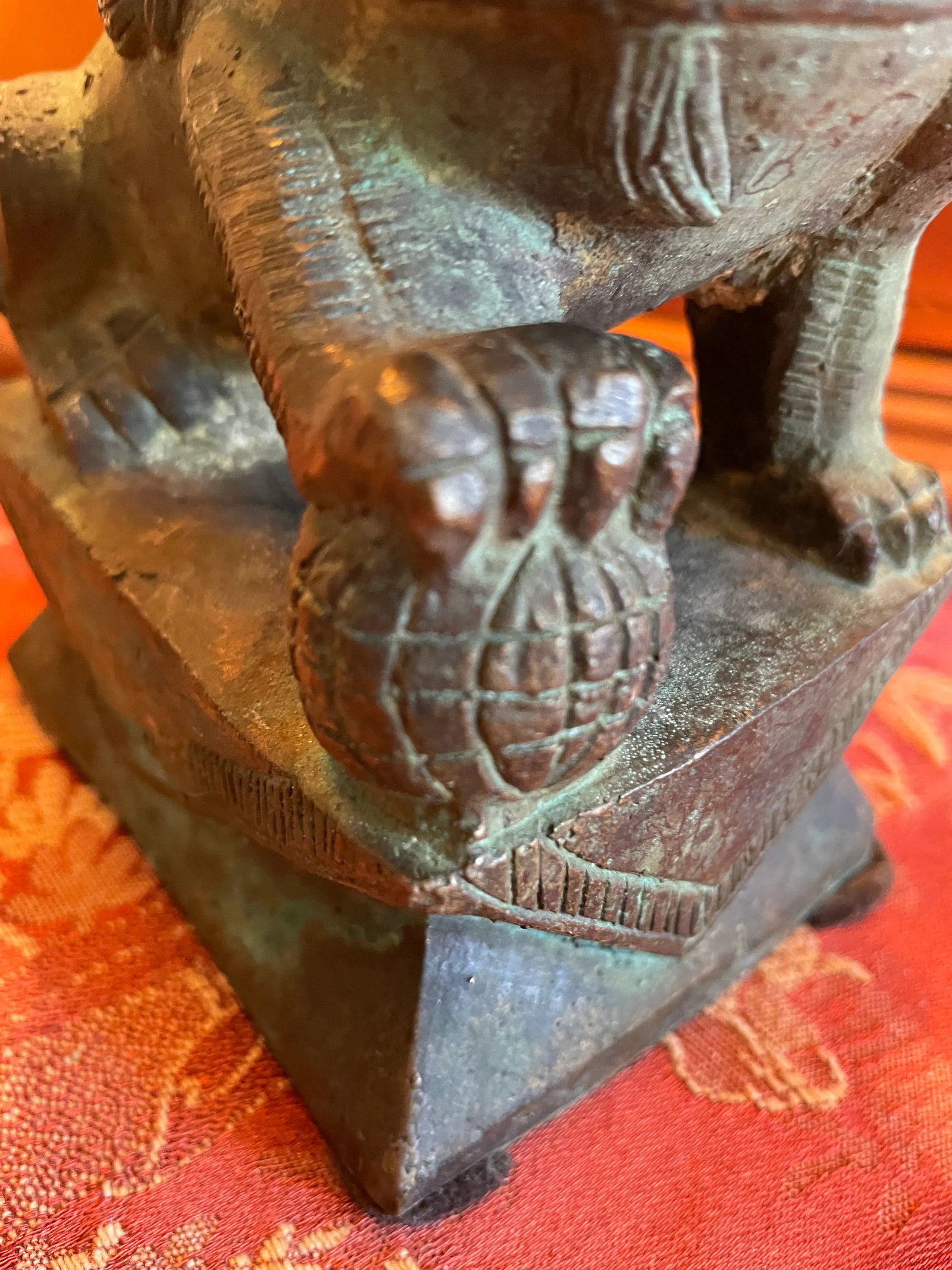 Vintage Chinese Guardian Lions (Foo Dogs)- a Pair - 2