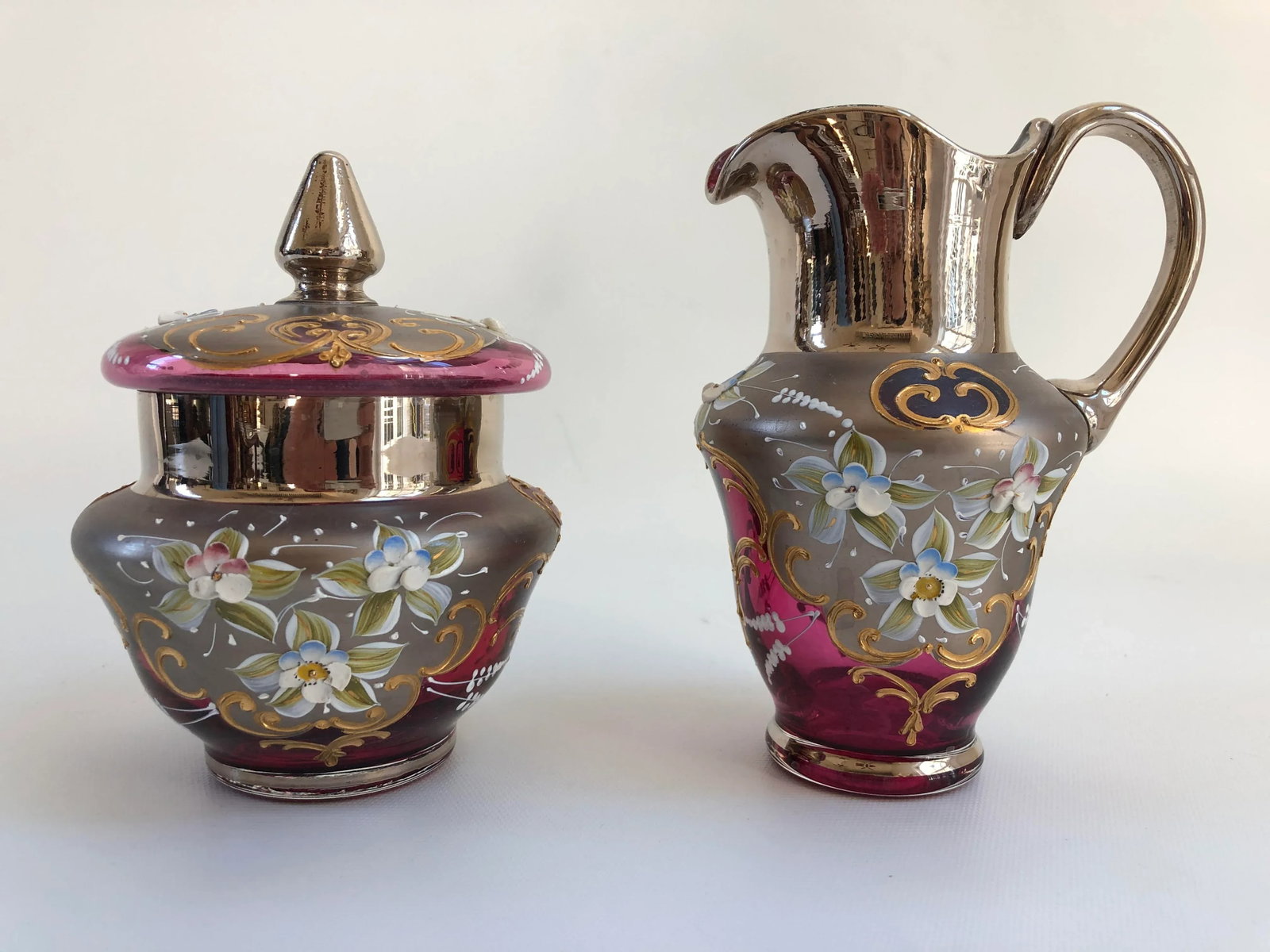 Venetian Murano Cranberry Art Glass 24k-Gold Cream and Sugar Bowl - a Pair - 11