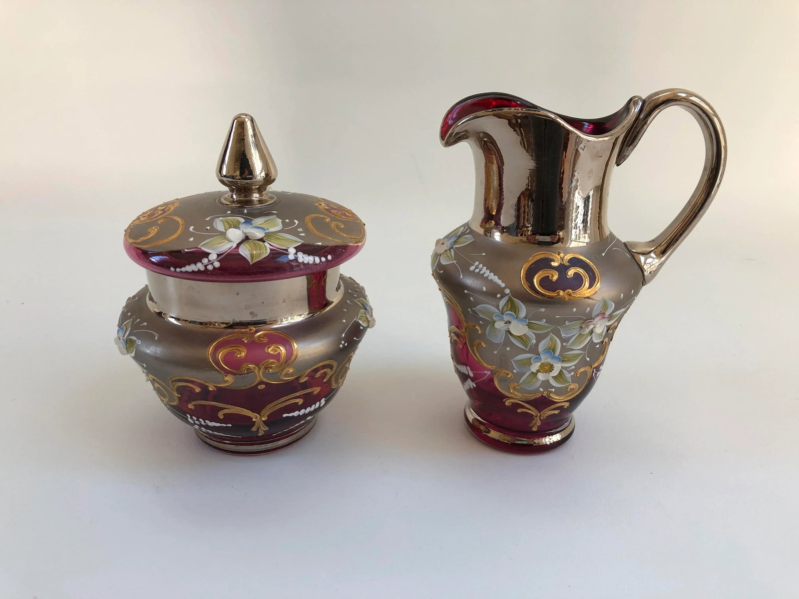 Venetian Murano Cranberry Art Glass 24k-Gold Cream and Sugar Bowl - a Pair - 9