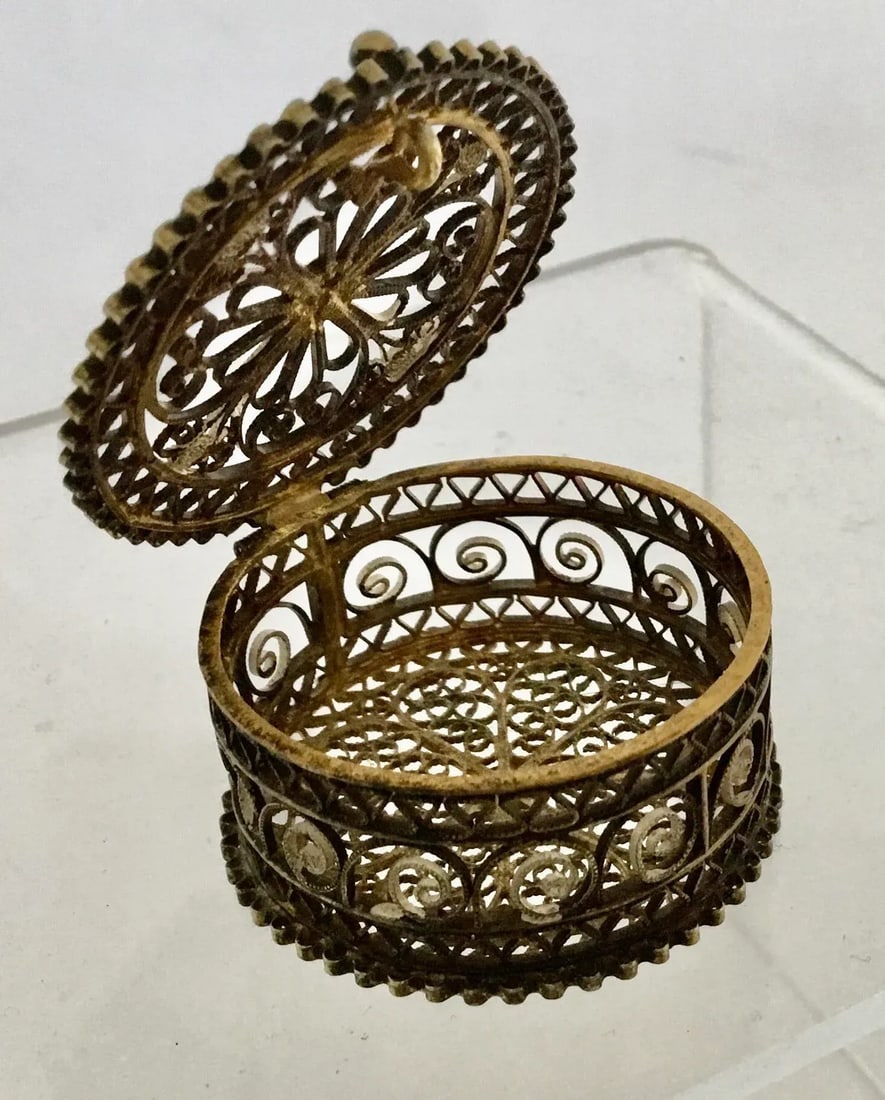 Antique Continental 800 Silver Miniature Ring Box - 13
