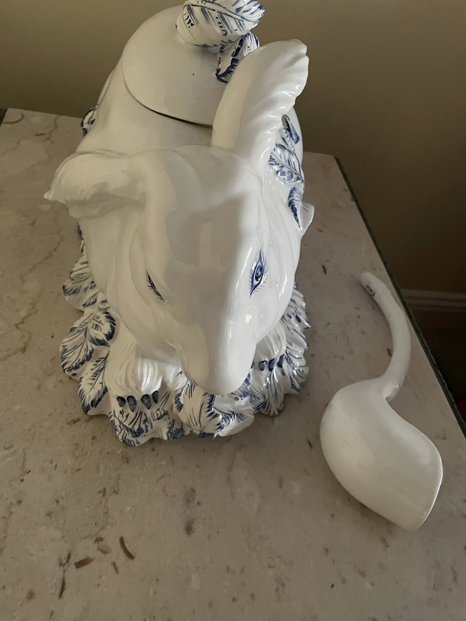 Blue and White Rabbit Tureen With Ladle - 8