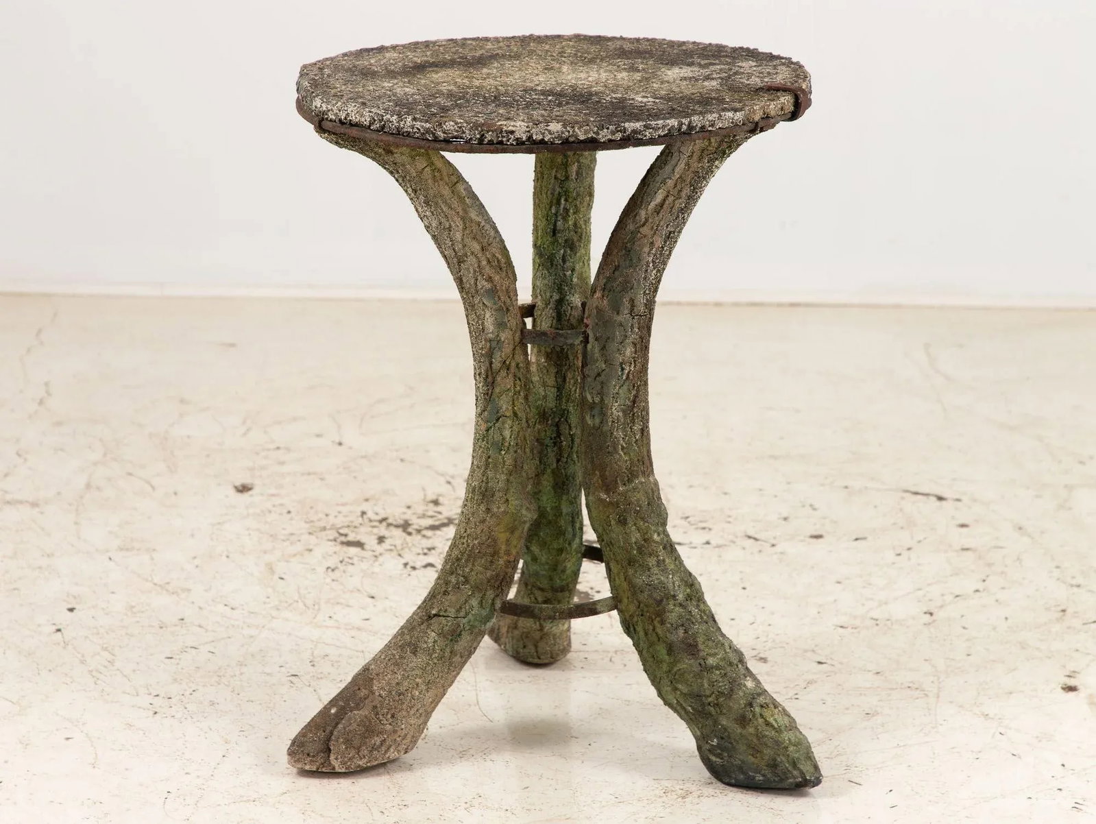 Faux Bois Reconstituted Stone Table, Scotland Early 20th C. - 3
