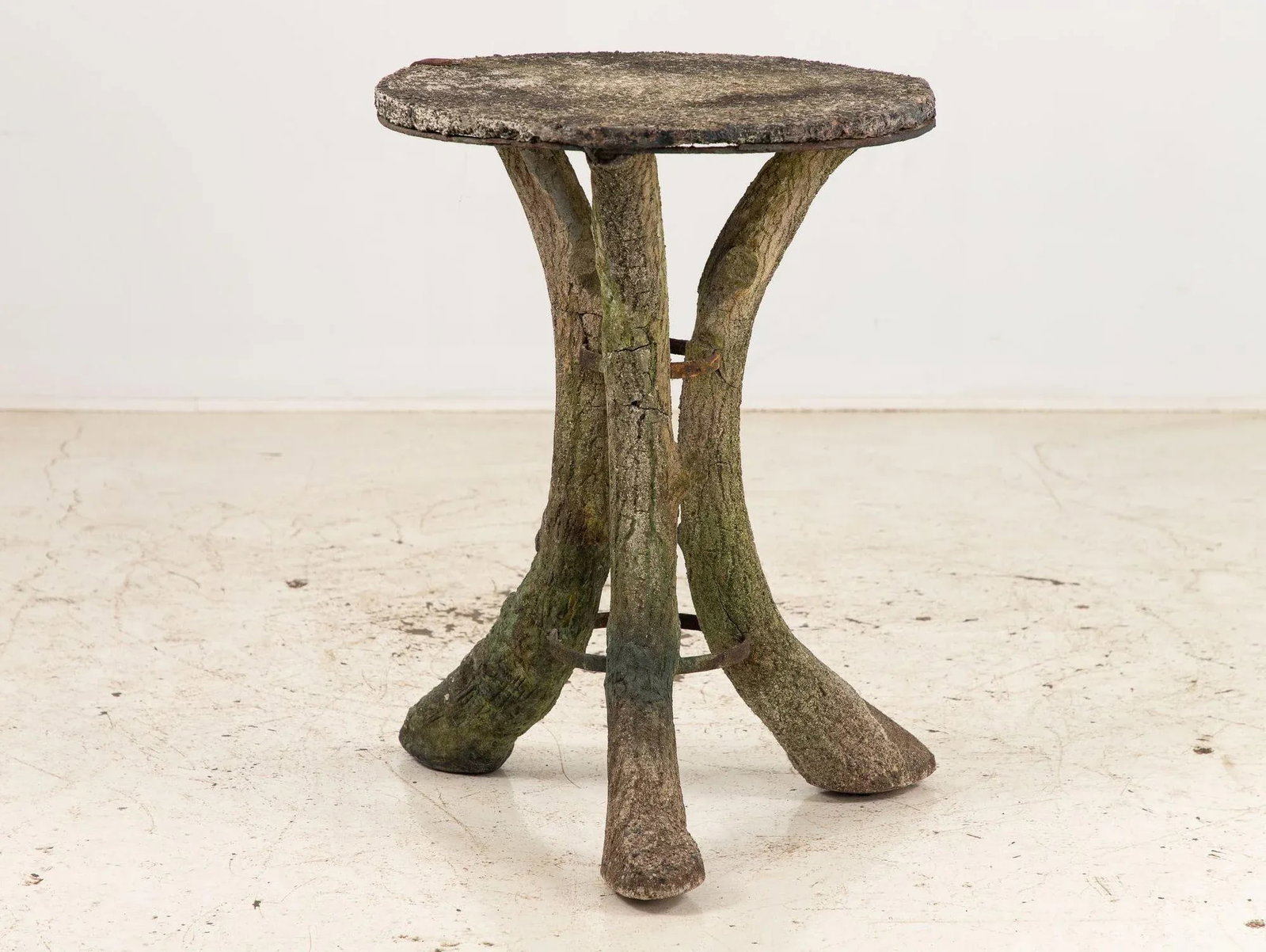 Faux Bois Reconstituted Stone Table, Scotland Early 20th C. - 7