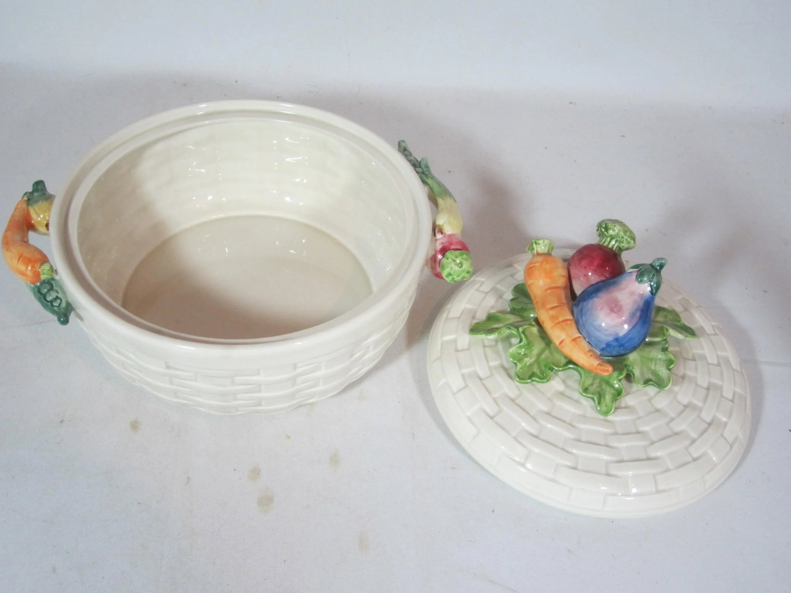 1980s Fitz & Floyd Vegetable Round Covered Bowl - 7
