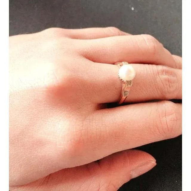 14 Karat Yellow Gold B & F Pearl Ring - 4