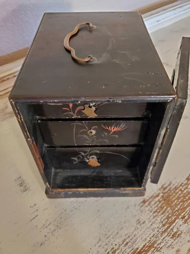 Antique Japanese Export Victorian Era Black Lacquered Wooden Jewelry Box Small Tabletop Cabinet With - 5