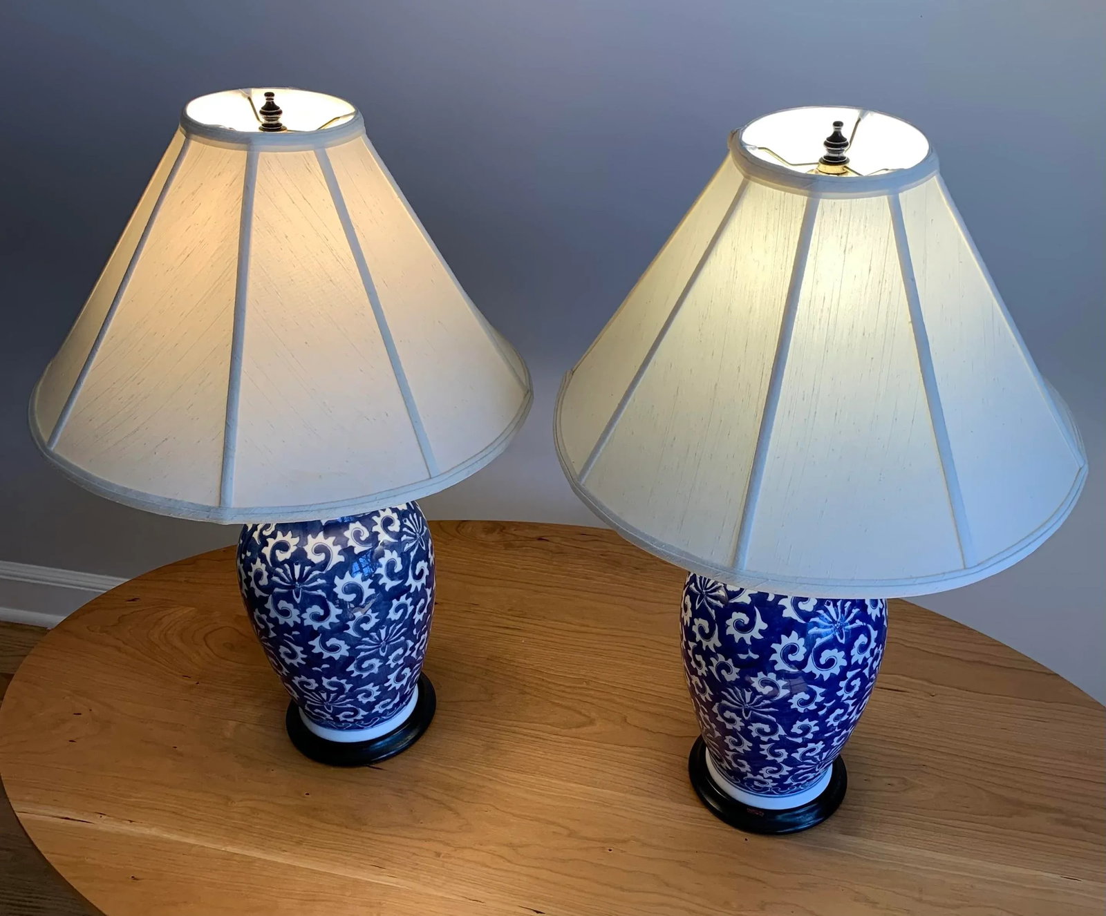 1980s Ginger Jar Lamps - a Pair - 4