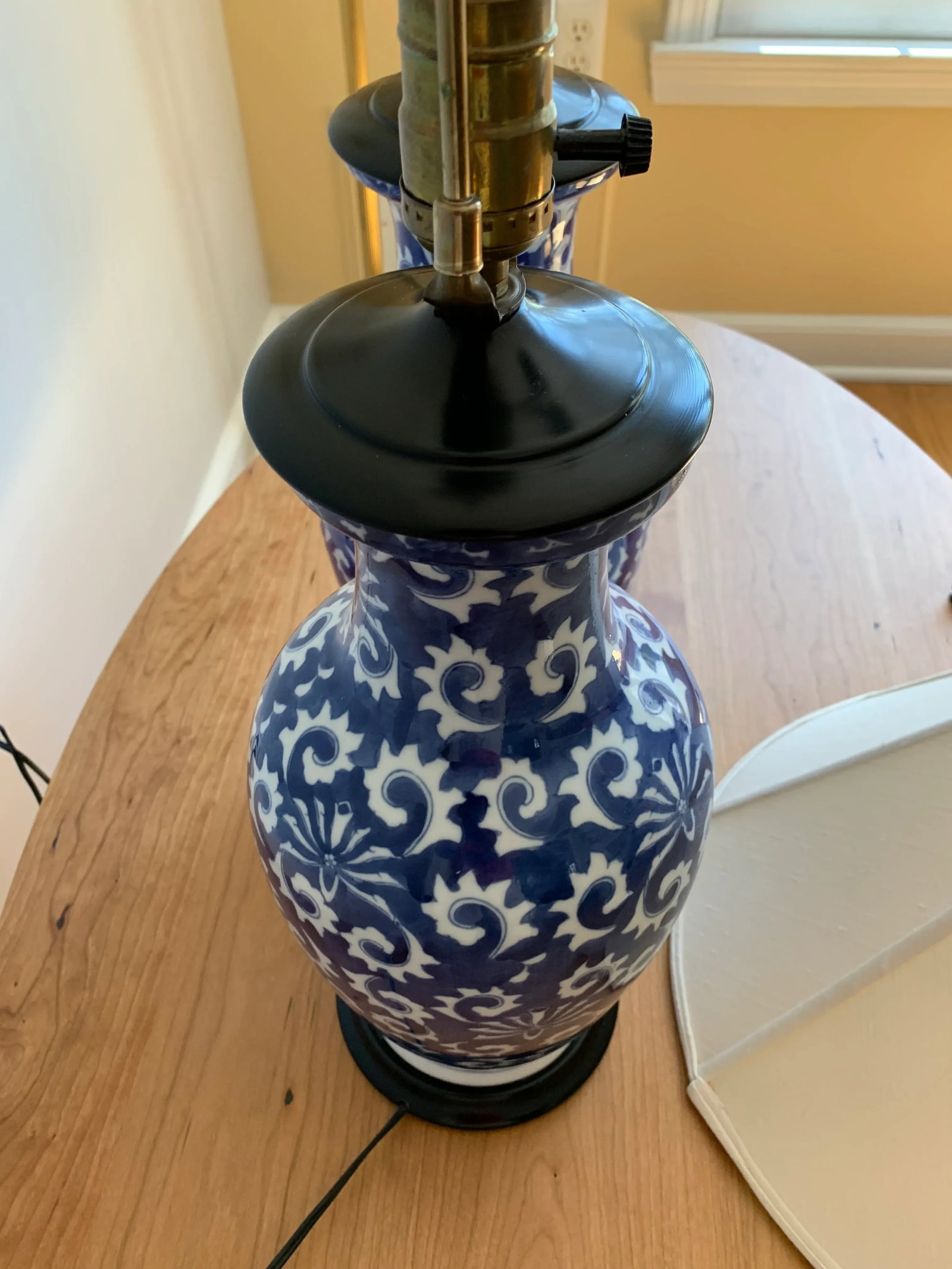 1980s Ginger Jar Lamps - a Pair - 9