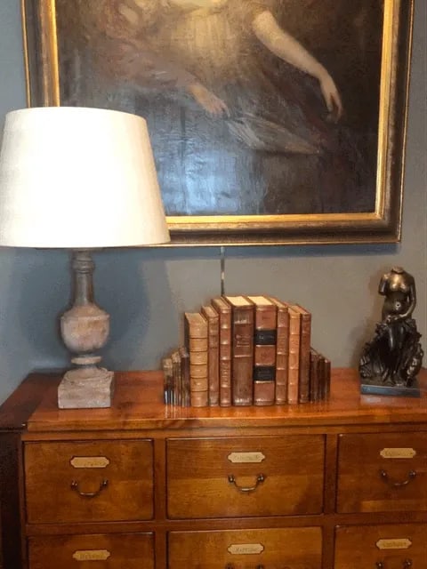 Architectural Finial Wood-Like Table Lamp - 5