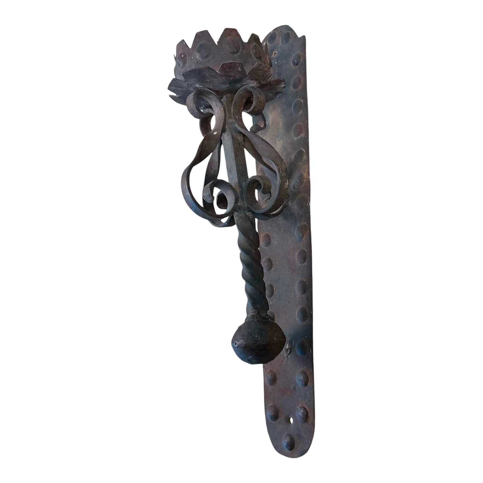Antique Spanish Wrought Iron Candle Wall Sconce Antique: Antique Wrought Iron Candle Wall Sconce Antique Fantastic use for a candel, or can be creativley wired for a lamp Condition: Alterations: Original Condition Unaltered Imperfections: Some Imperfections