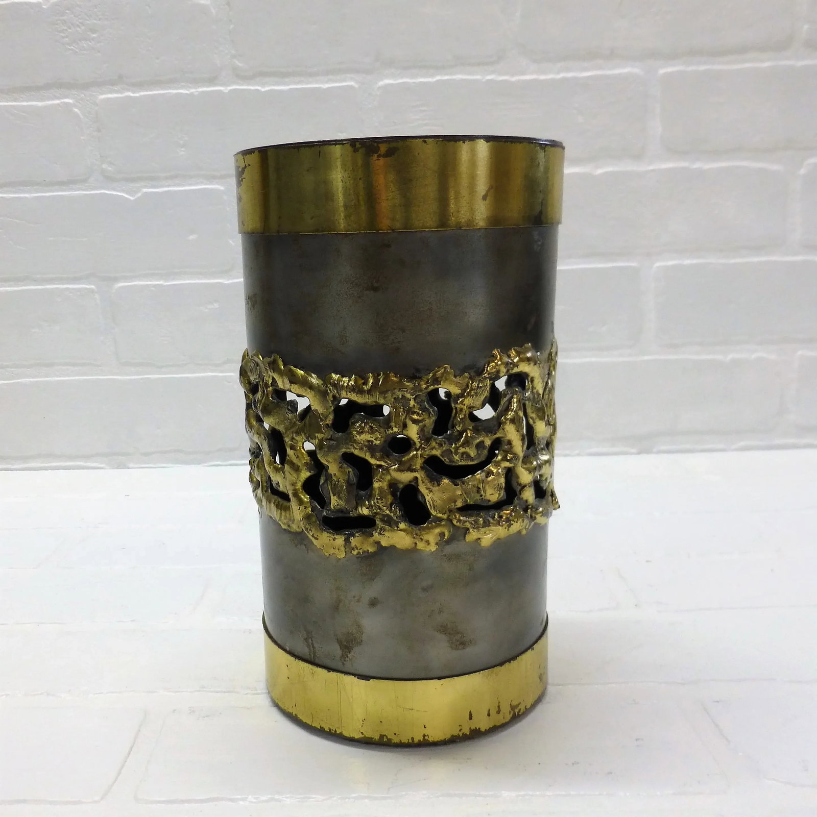 Vintage Brutalist Wine Bottle Holder - 10