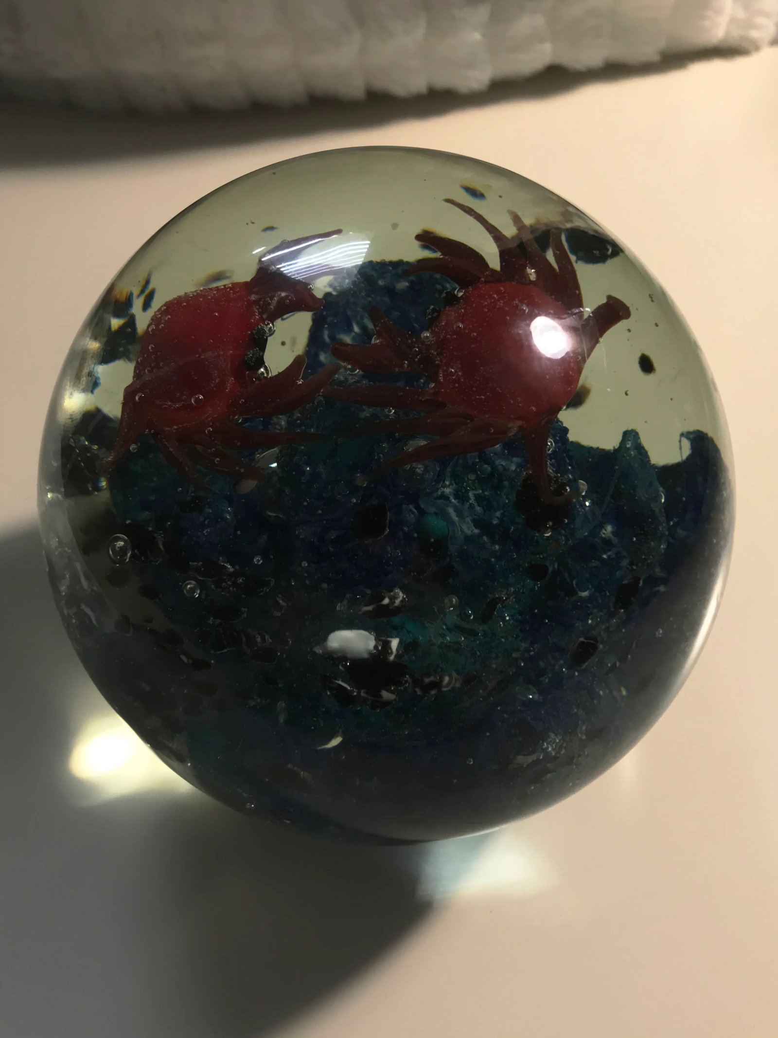 Vintage Crab Scene Murano Glass Paperweight - 4