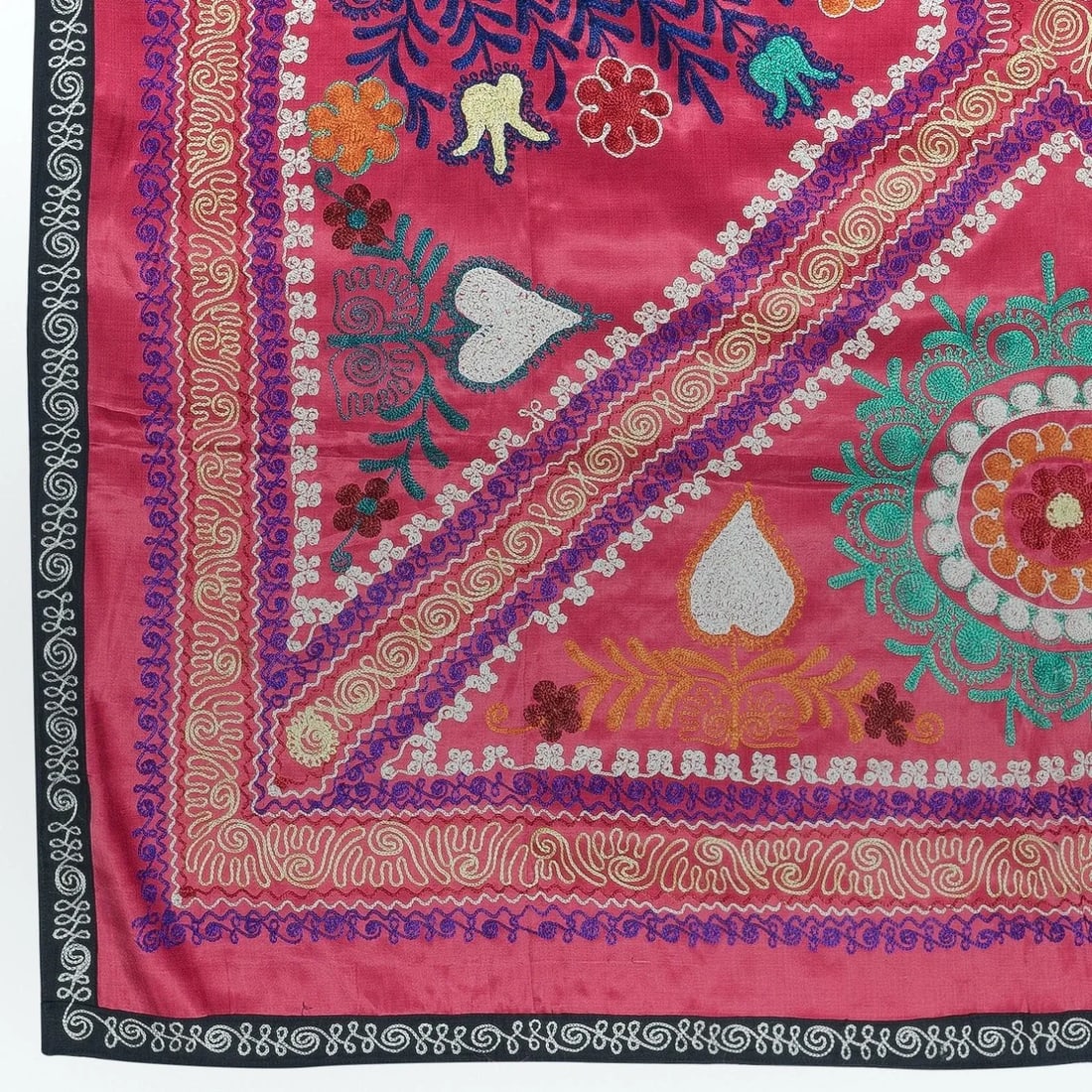 4.3x5.5 Ft Embroidered Silk & Cotton Wall Hanging. Red Bed Cover. Modern Throw - 4