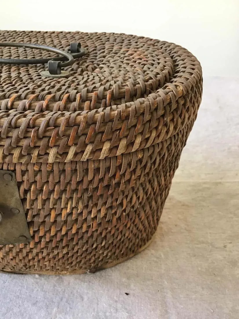 1920s Chinese Wicker and Brass Lunch Basket - 11