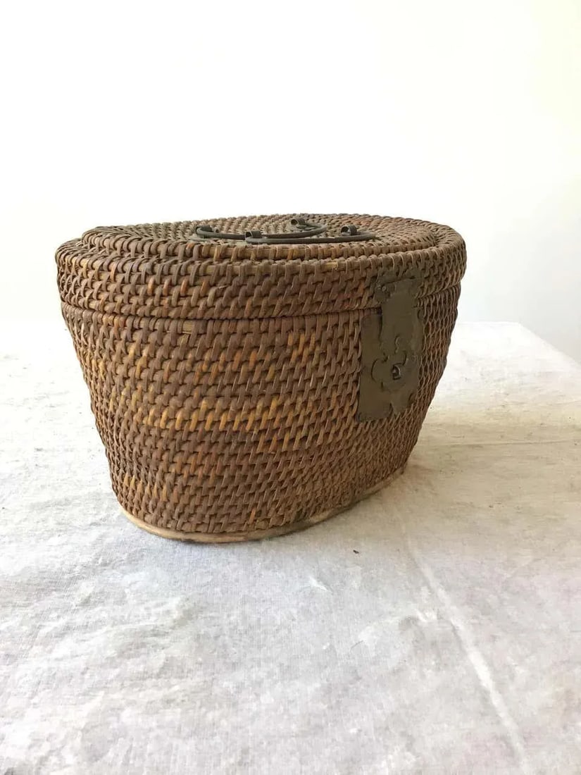 1920s Chinese Wicker and Brass Lunch Basket - 5