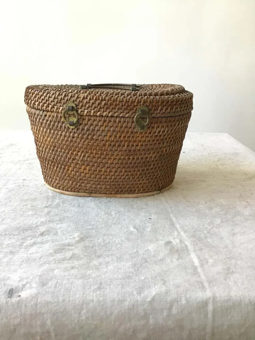 1920s Chinese Wicker and Brass Lunch Basket - 7