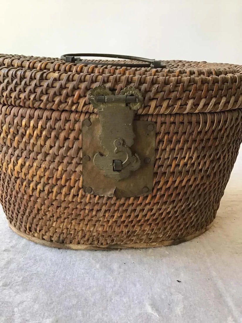 1920s Chinese Wicker and Brass Lunch Basket - 8