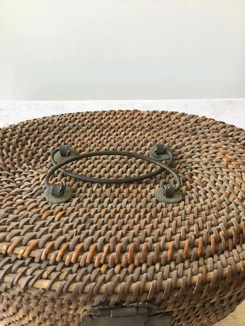 1920s Chinese Wicker and Brass Lunch Basket - 9