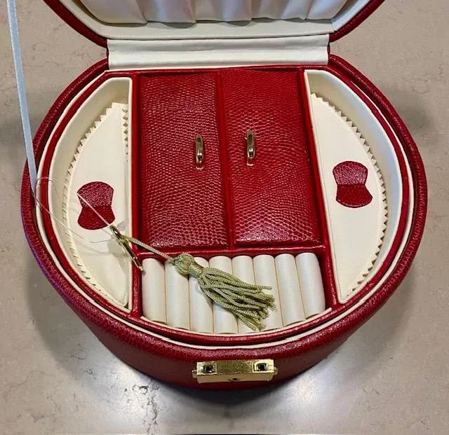 Vintage Wolf Leather Jewelry Box, Pebbled Red, Brand New - Never Used, Lock & Key, Mirror - 12