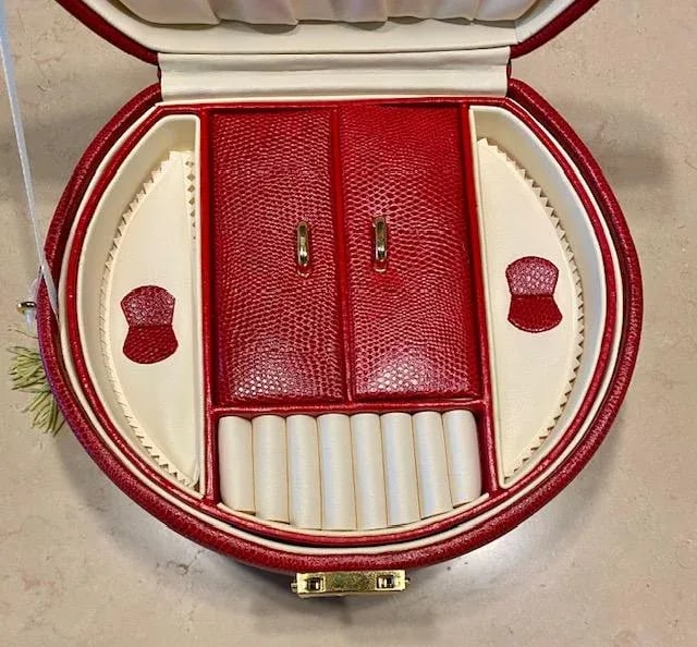 Vintage Wolf Leather Jewelry Box, Pebbled Red, Brand New - Never Used, Lock & Key, Mirror - 9