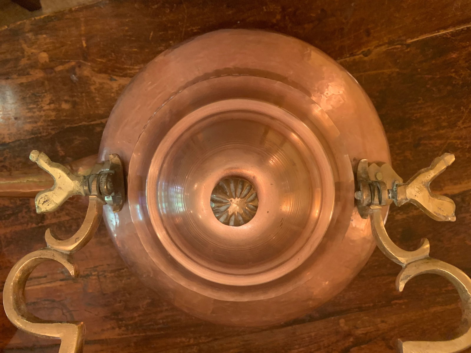 Large Vintage Copper Pot With Handle - 4