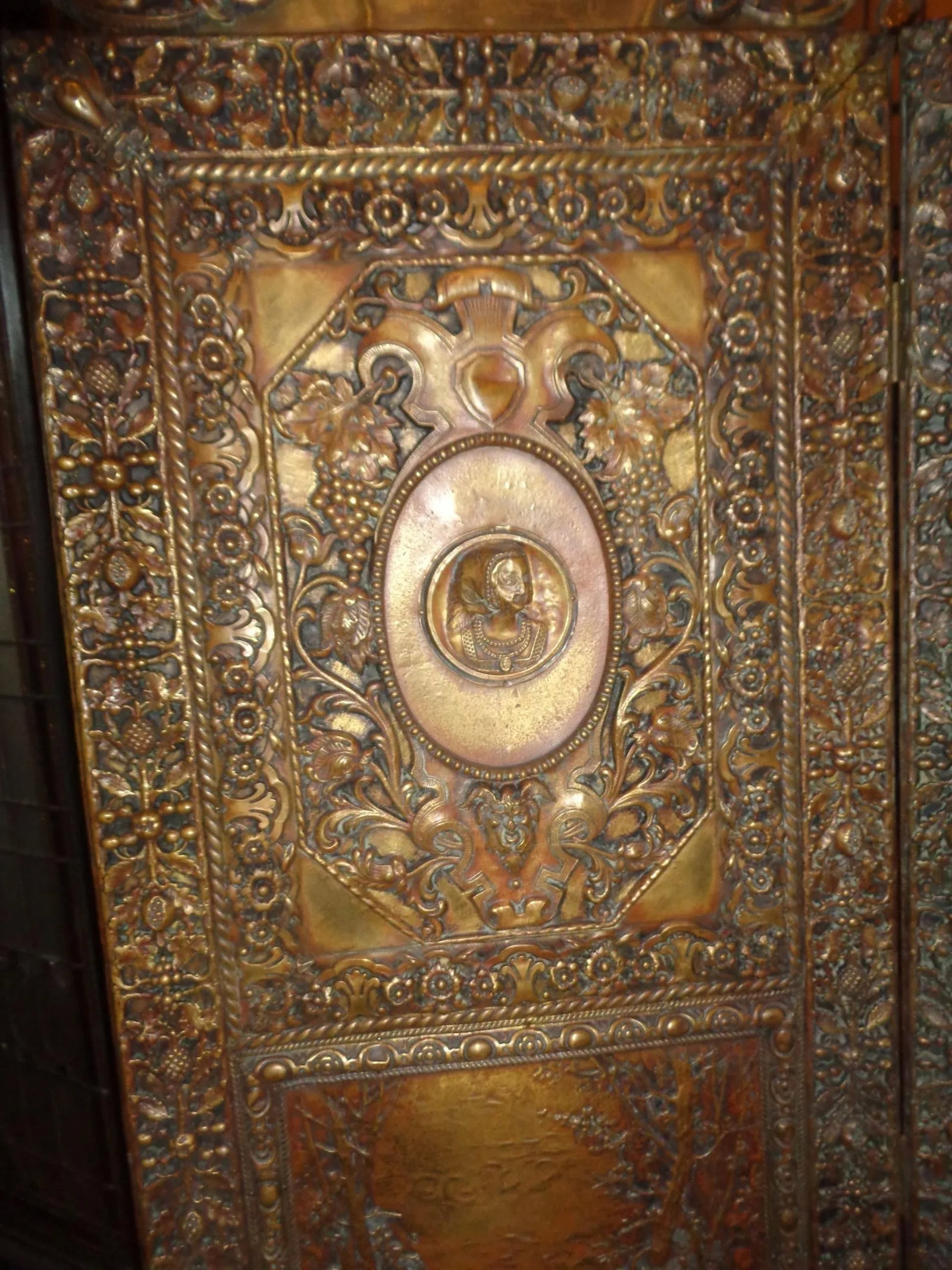 Folding Screen - Tudor Revival Style Brass Repousse - 3