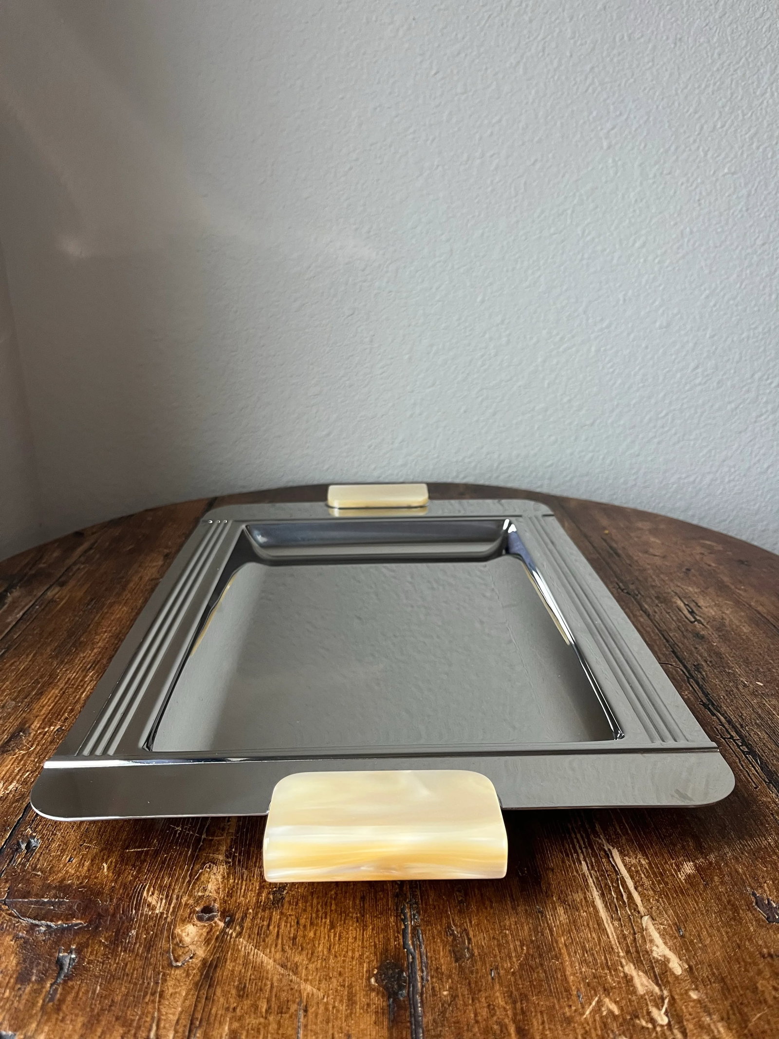 Late 20th Century Jean Couzon Art Deco Style Serving Tray With Mother of Pearl-Like Resin Handles - 5