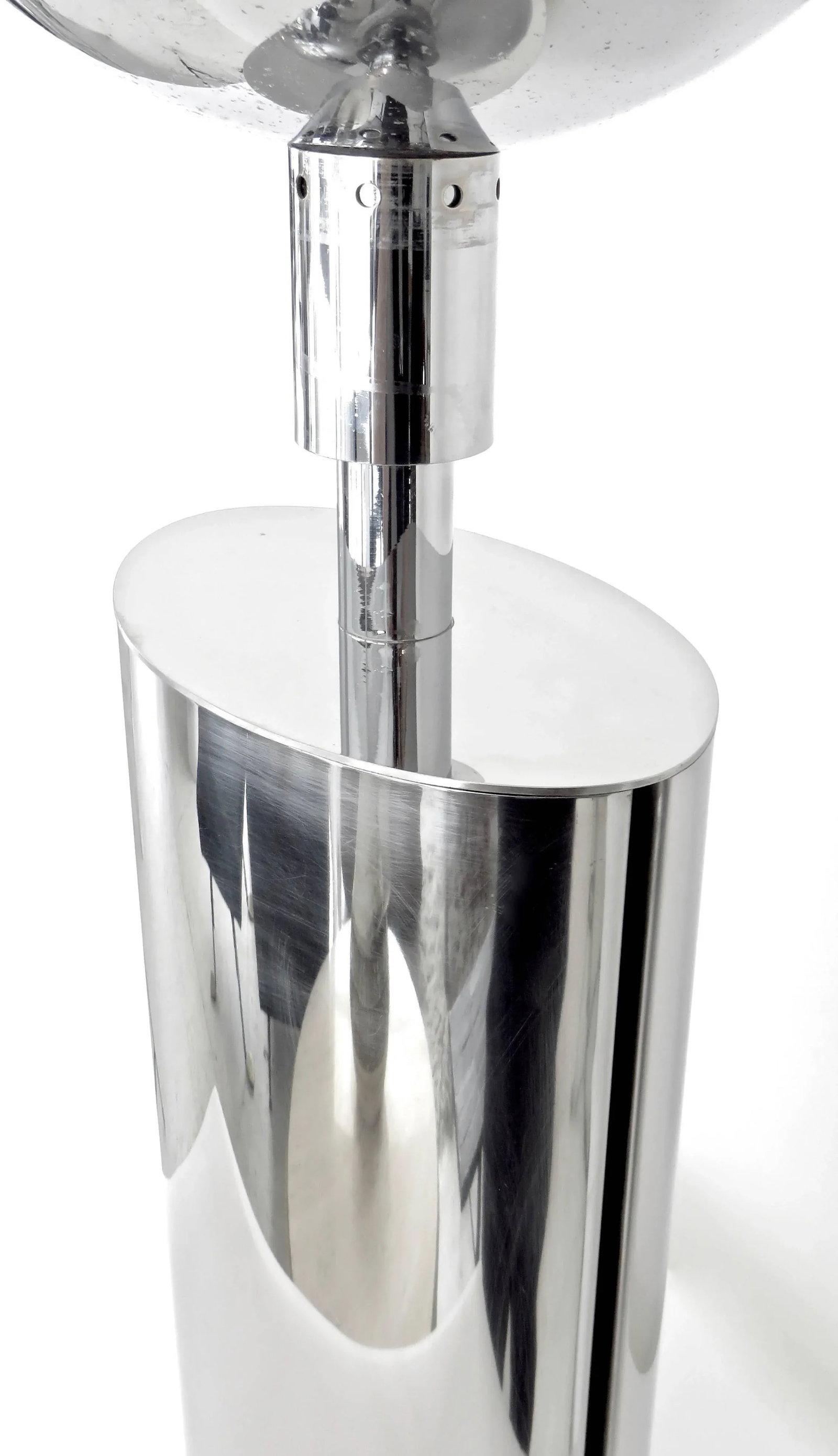 1970s French Chrome-Plated Brass Sculptural Oval Table Lamp - 10