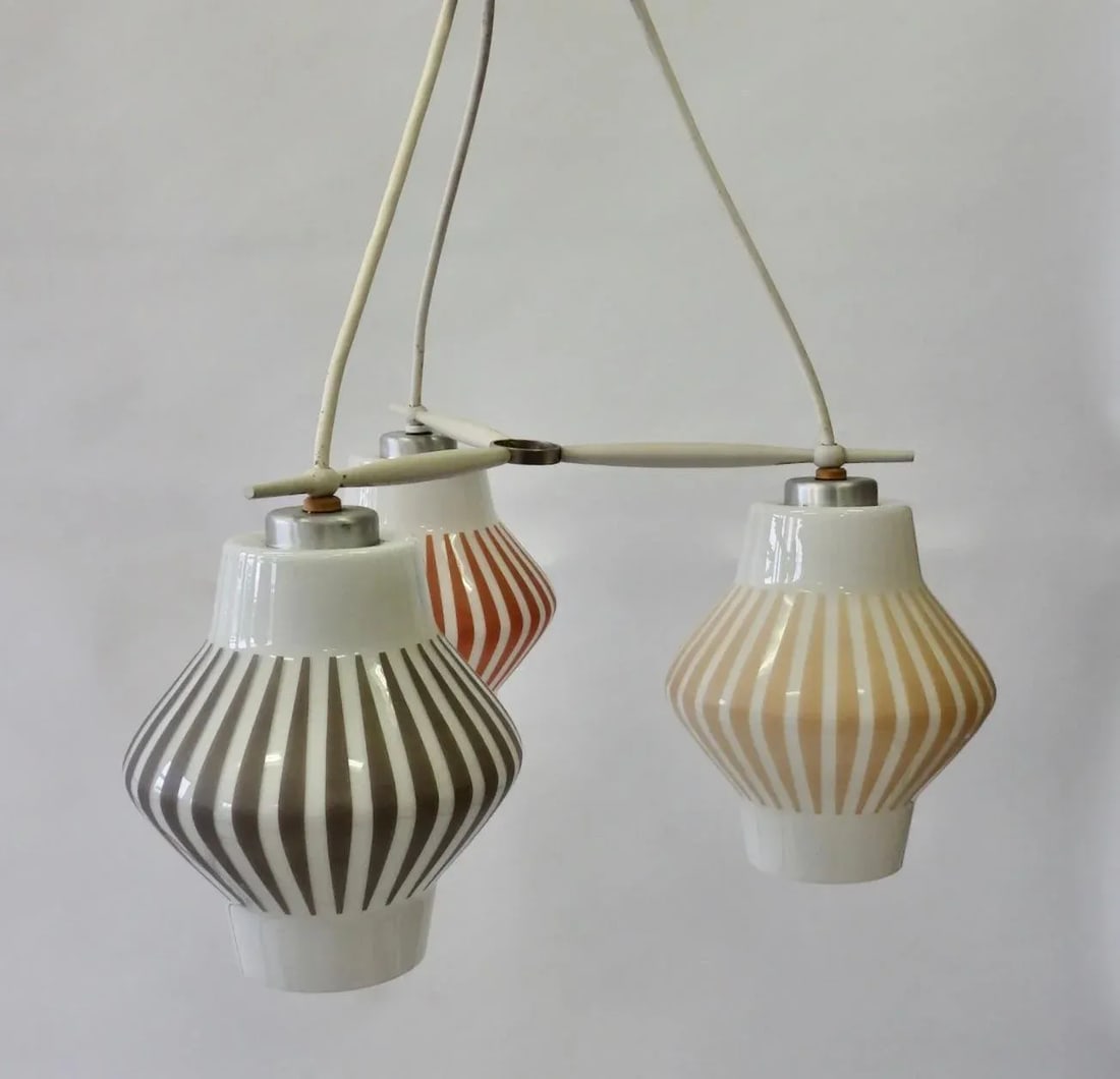 Midcentury Multicolored 3 Globe Hanging Ceiling Light Fixture - 4