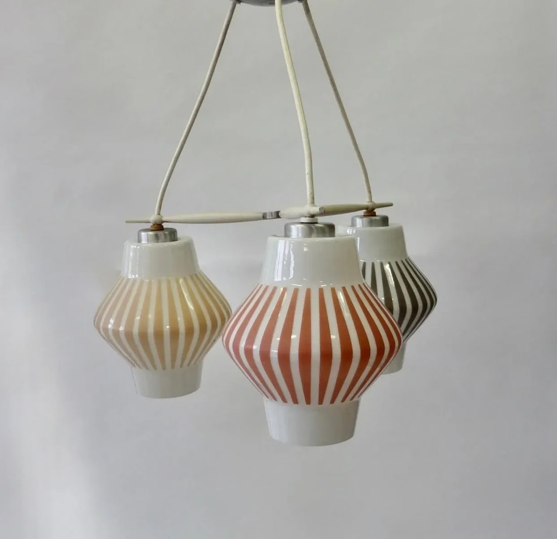 Midcentury Multicolored 3 Globe Hanging Ceiling Light Fixture - 7