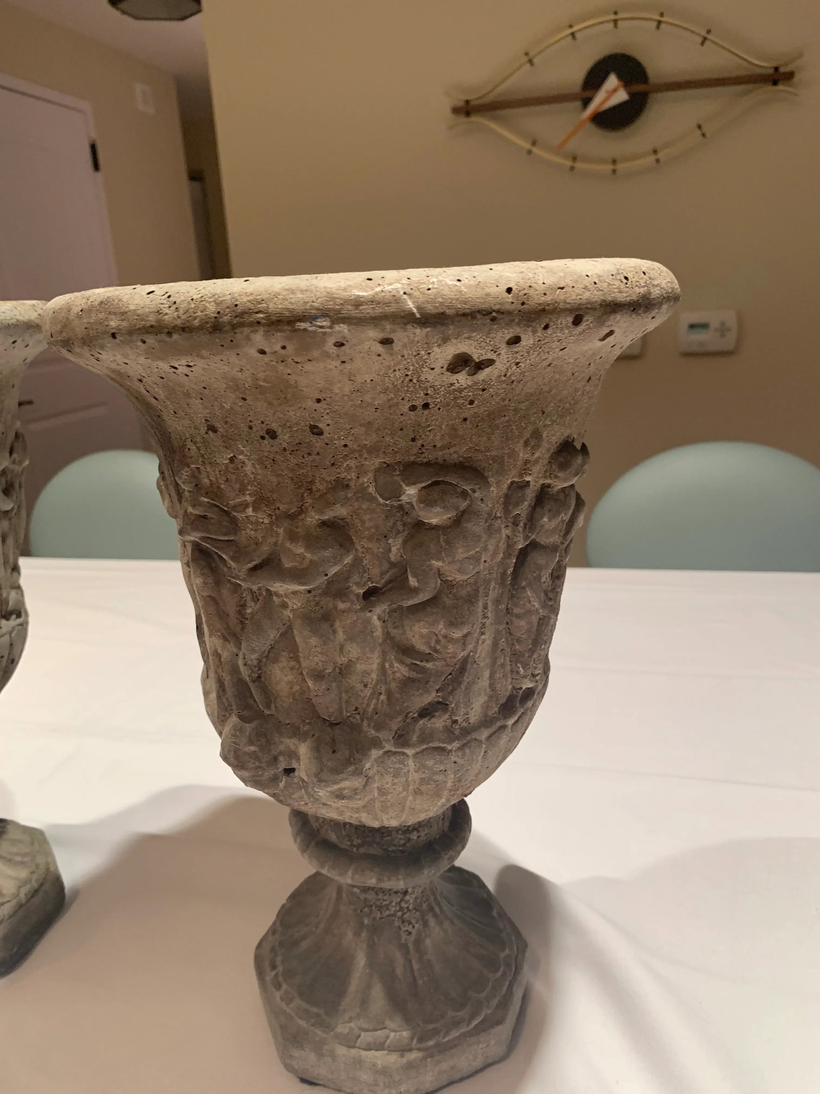 Antique Cast Stone Garden Urns - a Pair - 8