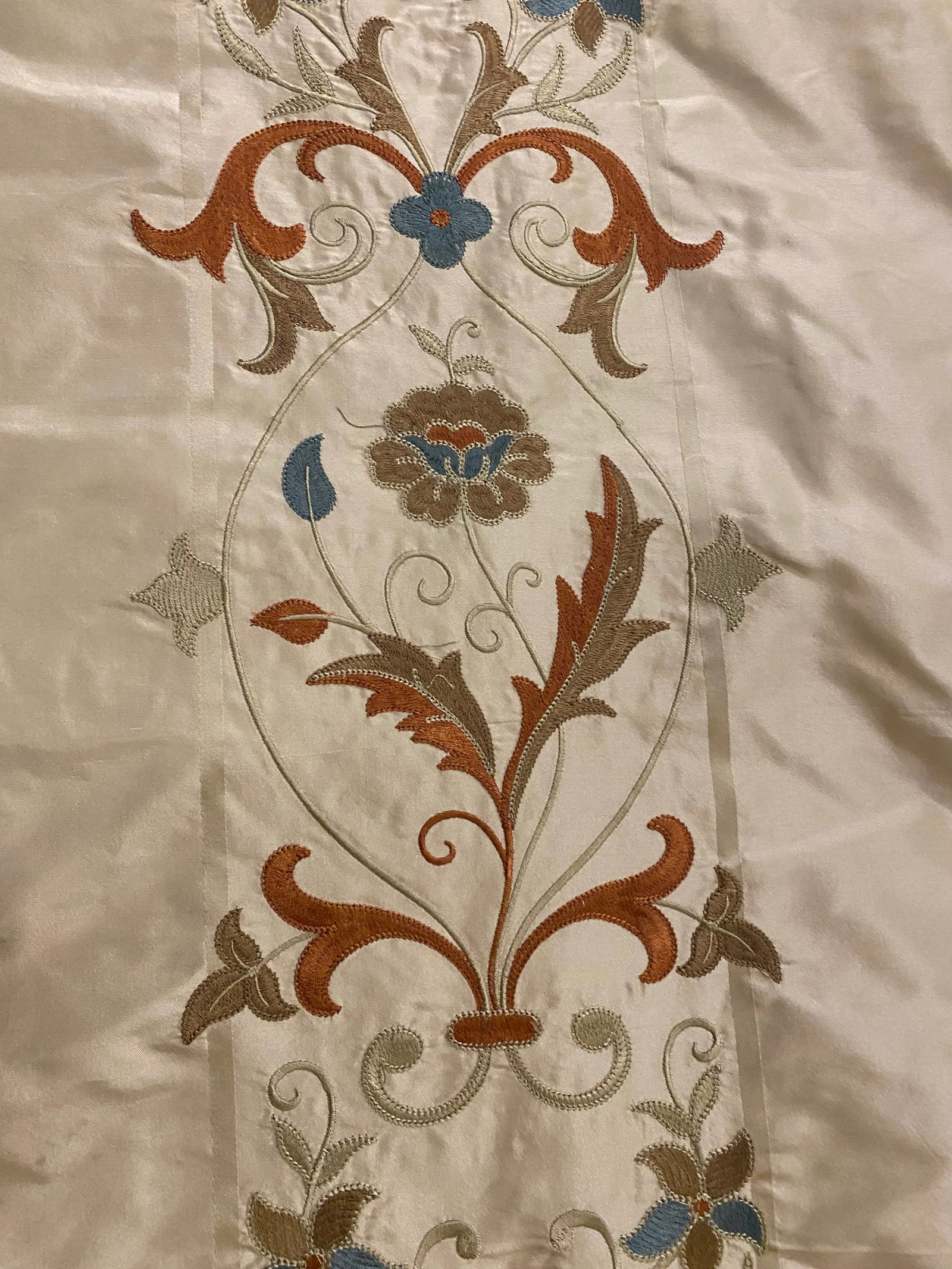 Cowtan & Tout's "Elizabethan Stripe" Silk Embroidered Fabric - 13 Yard - 3