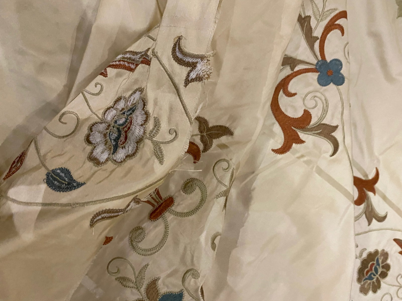 Cowtan & Tout's "Elizabethan Stripe" Silk Embroidered Fabric - 13 Yard - 6