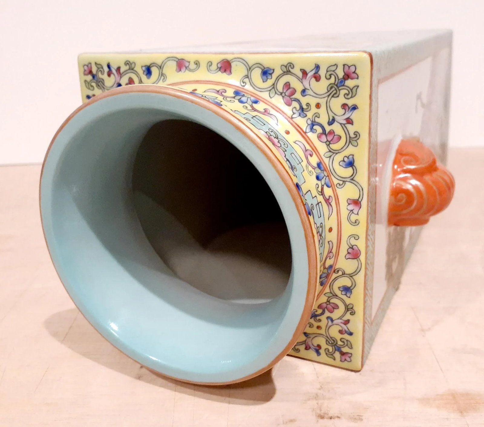 Early 20th Century Chinese Porcelain Landscapes and Garden Scenes Cong Vase - 8