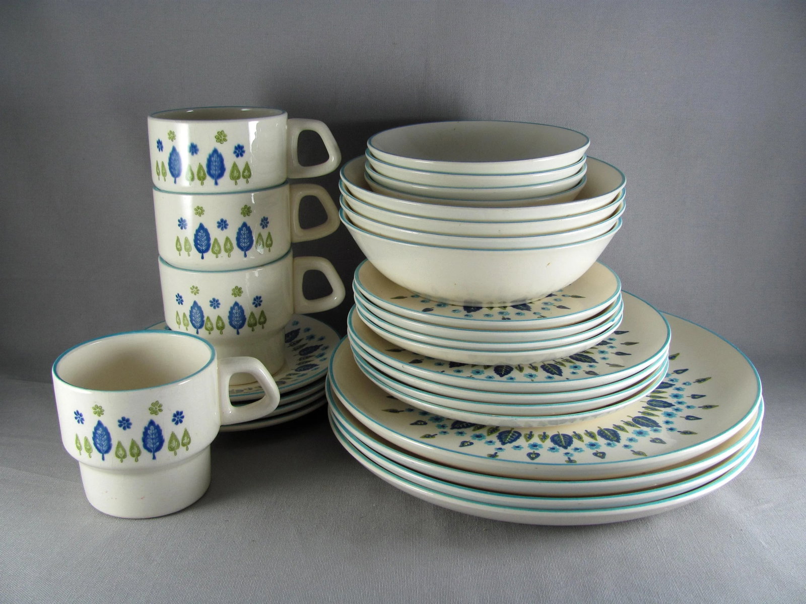 Mid-Century Marcrest Swiss Chalet Alpine Service for 4 Dinnerware - 28 Piece Set - 2