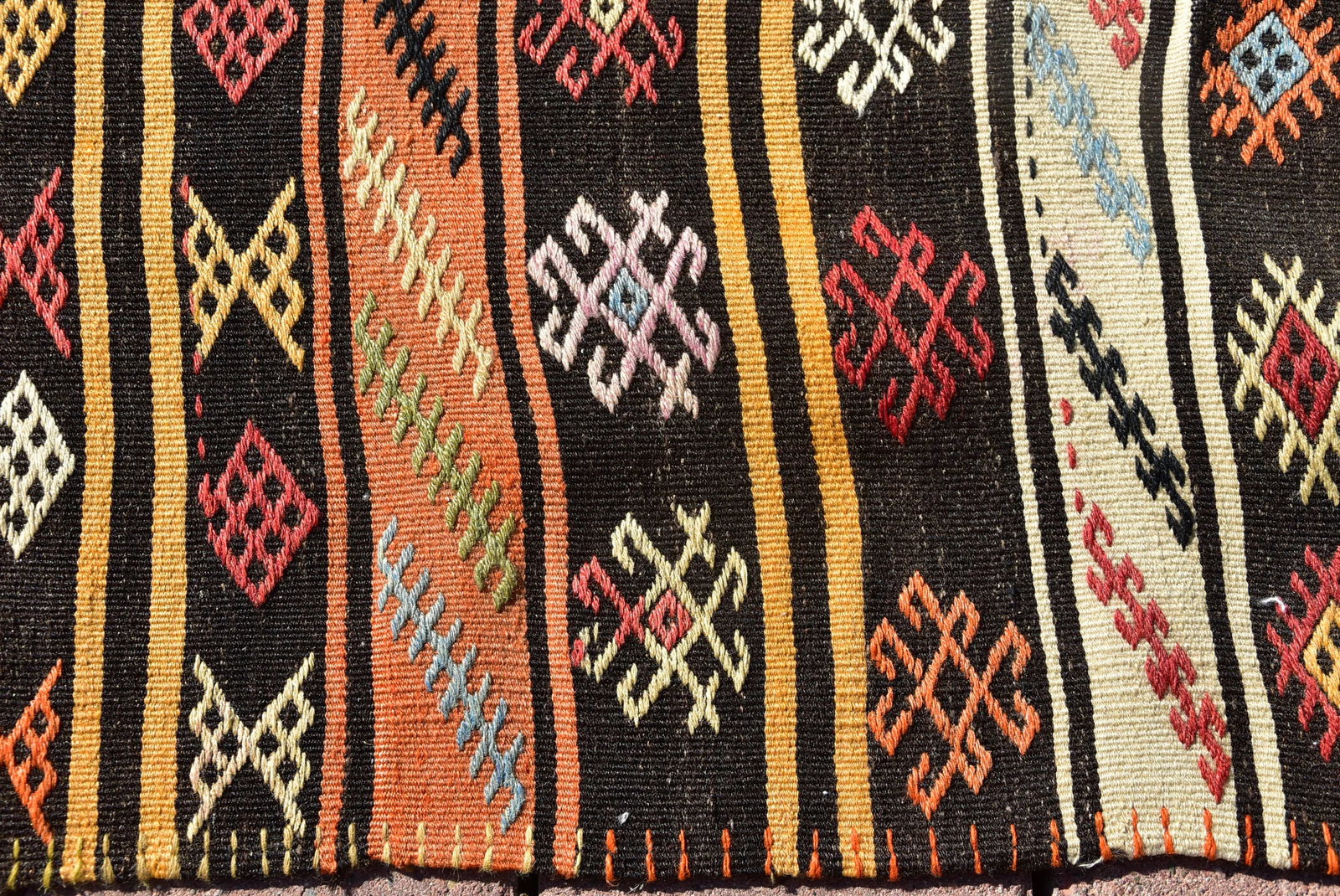 1970s Rustic Style Handmade Oushak Turkish Kilim Runner Rug - 8