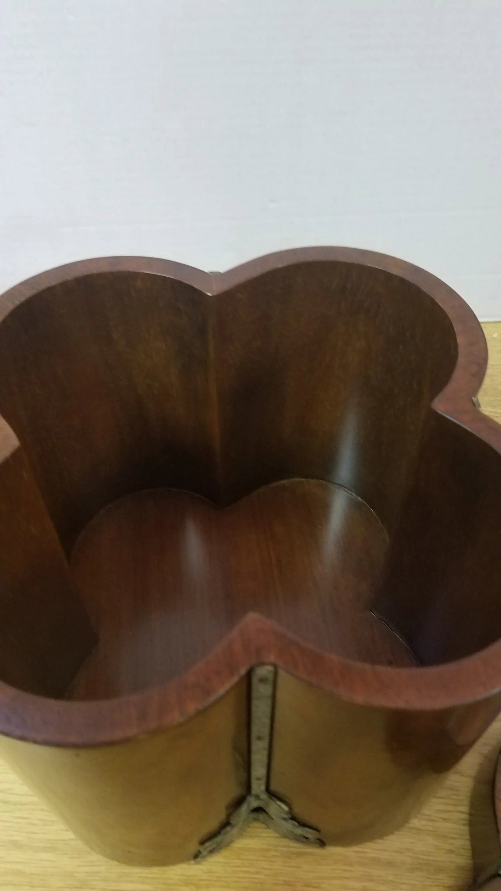 Vintage Quatrefoil Wood Box with Patinated Brass Accents - 5