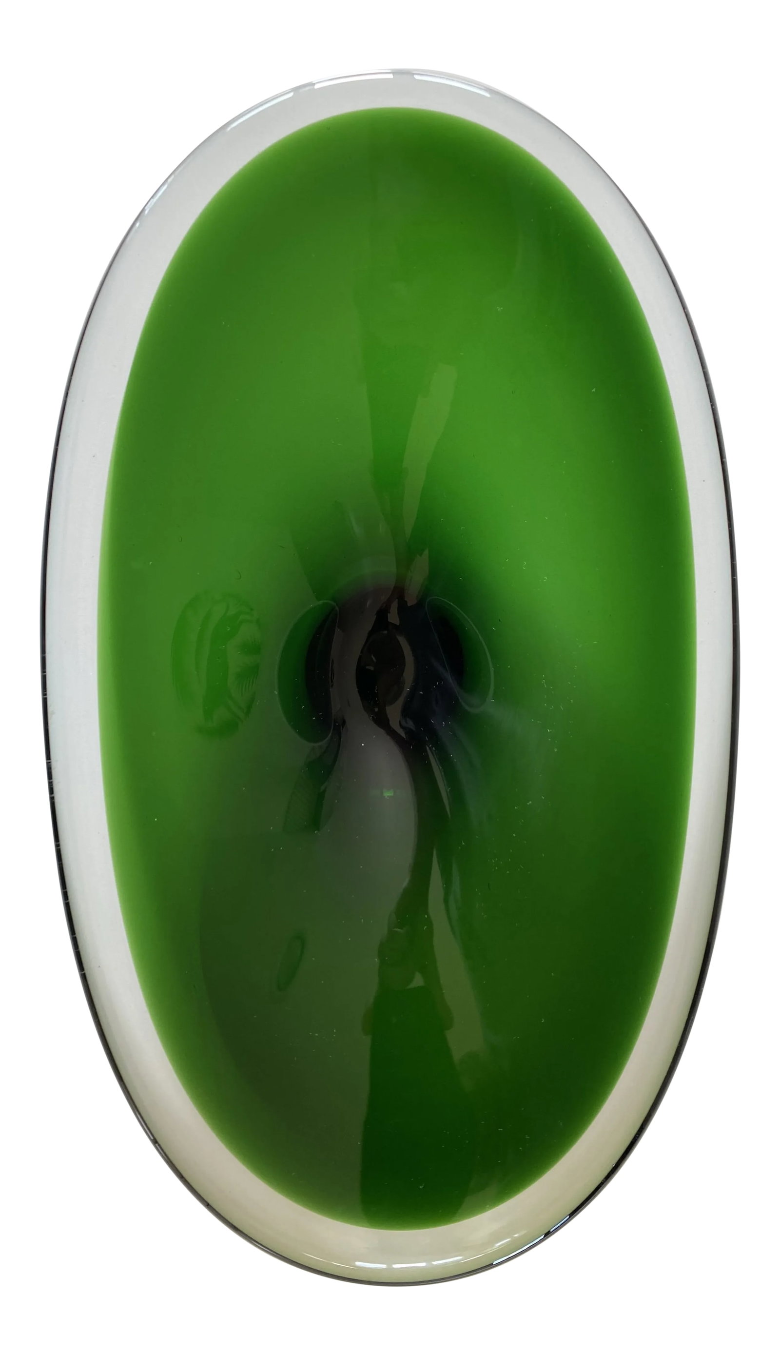 Early 1950s Oval Green Glass Sommerso Console Bowl Attributed to Erickson Glass: A wonderful early 1950s shallow summerso glass bowl with green interior attributed to Erickson Glass. Condition: Alterations: Original Condition Unaltered Imperfections: Some Imperfections Condition N